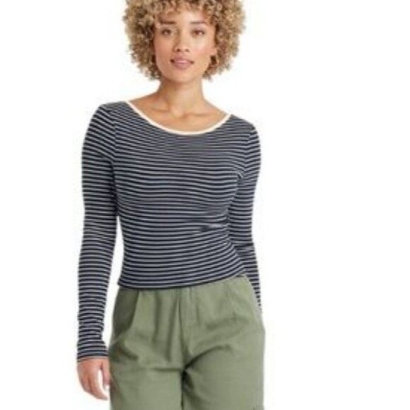 Universal Thread Long sleeve blue striped scoop neck U back t-shirt size L NWOT - Picture 1 of 11